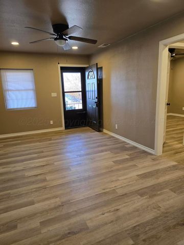 129 Pecan Street, Borger, TX 79007