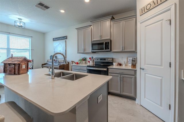 9224 SW 60 COURT ROAD, Ocala, FL 34476