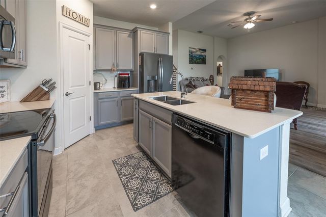 9224 SW 60 COURT ROAD, Ocala, FL 34476