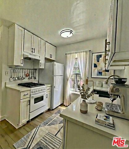 533 W 75th Street 3, Los Angeles, CA 90044