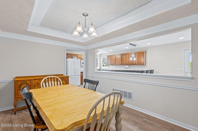 176 Mill Trace Ct, Shepherdsville, KY 40165