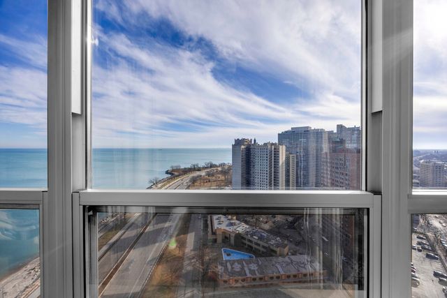 4800 S Chicago Beach Drive 2612S, Chicago, IL 60615
