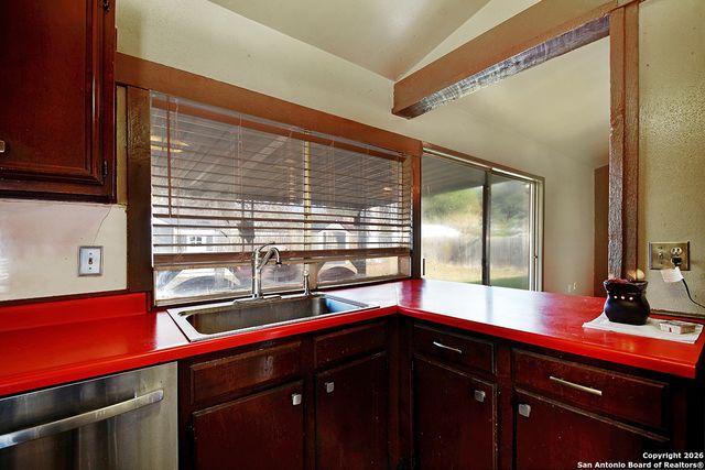 5303 Cerro Vista, San Antonio, TX 78233