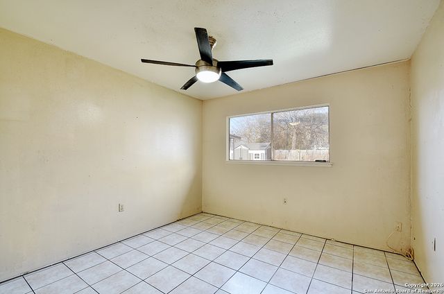 5303 Cerro Vista, San Antonio, TX 78233