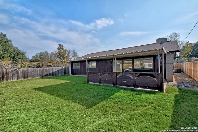 5303 Cerro Vista, San Antonio, TX 78233