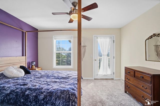 208 Beachwalk Trail, Luna Pier, MI 48157