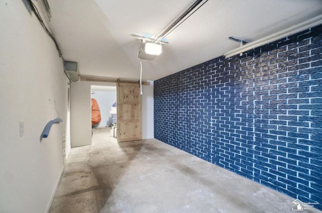 208 Beachwalk Trail, Luna Pier, MI 48157