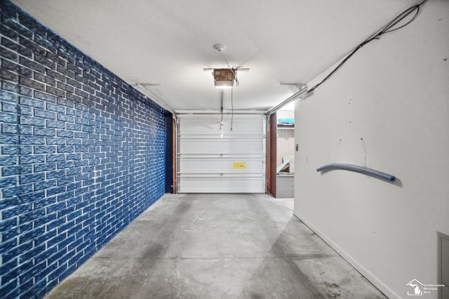 208 Beachwalk Trail, Luna Pier, MI 48157