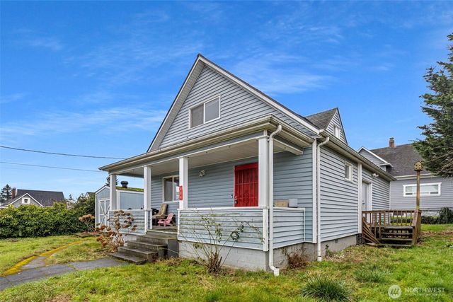 624 E Division Lane, Tacoma, WA 98404