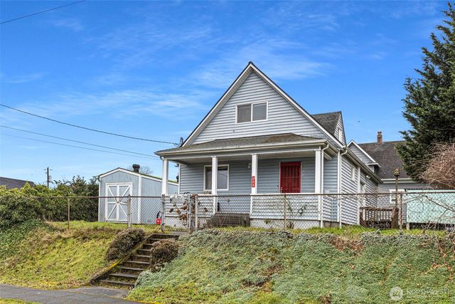 624 E Division Lane, Tacoma, WA 98404