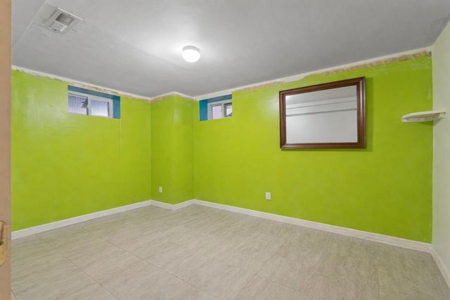 1094 AVENUE C, Bayonne, NJ 07002