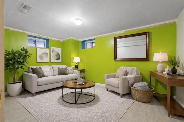 1094 AVENUE C, Bayonne, NJ 07002