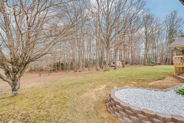 18 Sundown Lane, Crossville, TN 38571