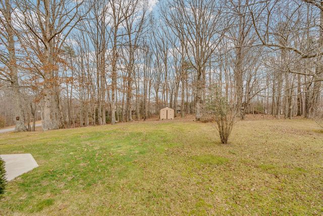 18 Sundown Lane, Crossville, TN 38571