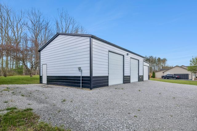 18 Sundown Lane, Crossville, TN 38571