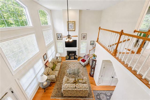 195 Stanley CT, Surry, VA 23883