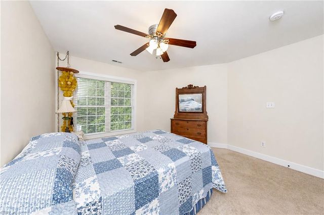195 Stanley CT, Surry, VA 23883
