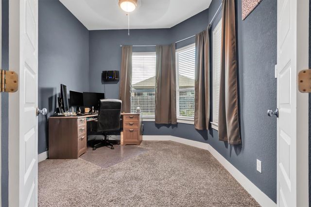 487 Gamble DR, Buda, TX 78610