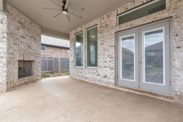 487 Gamble DR, Buda, TX 78610
