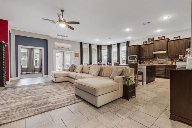 487 Gamble DR, Buda, TX 78610