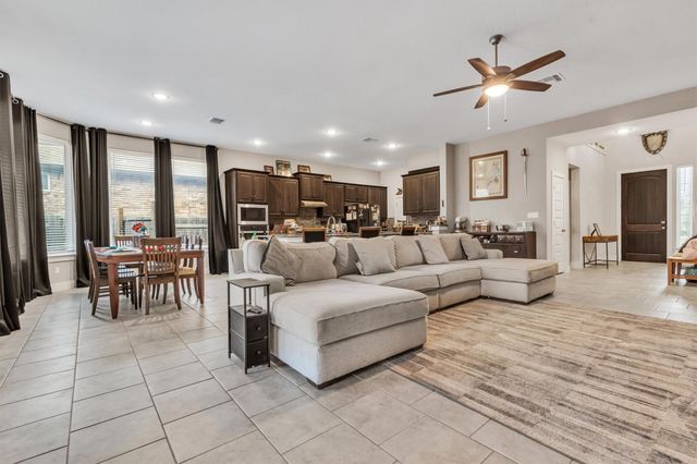 487 Gamble DR, Buda, TX 78610