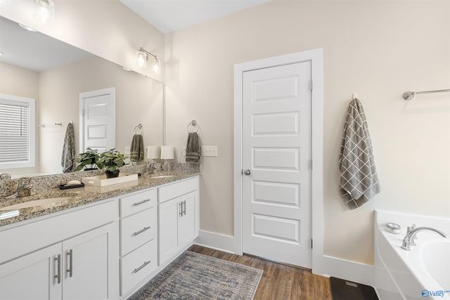 603 Magnolia Place, Hartselle, AL 35640