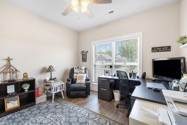 603 Magnolia Place, Hartselle, AL 35640