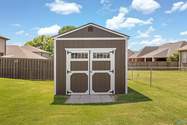 603 Magnolia Place, Hartselle, AL 35640