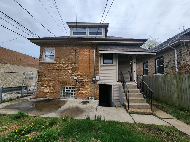 8716 S Laflin Street, Chicago, IL 60620