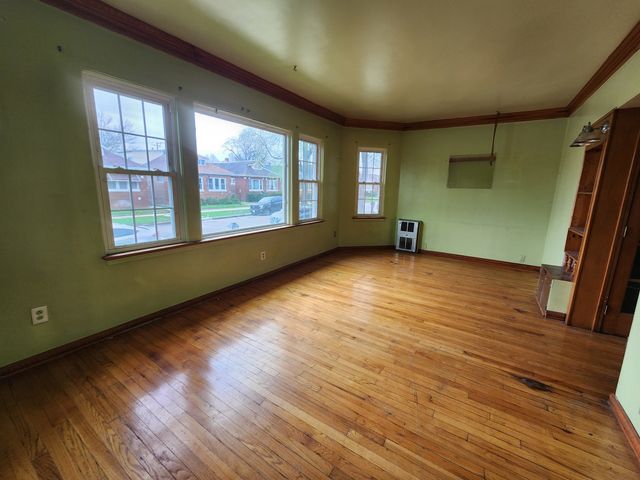 8716 S Laflin Street, Chicago, IL 60620