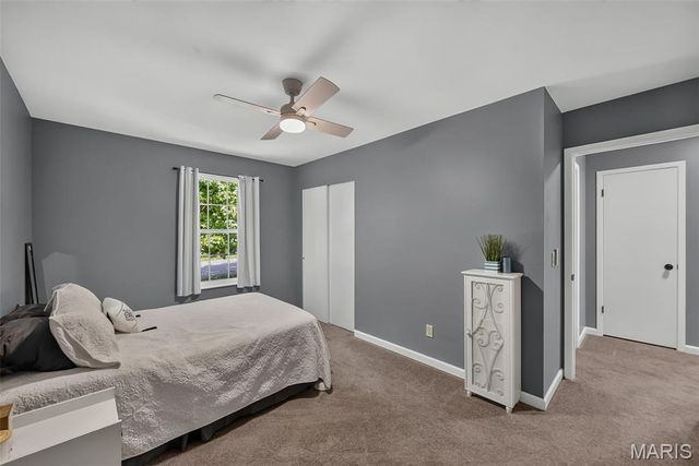 23 Crescent Woods Drive, St Peters, MO 63376