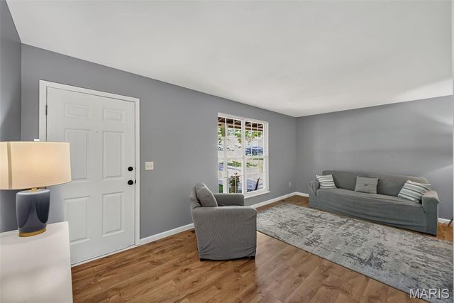 23 Crescent Woods Drive, St Peters, MO 63376