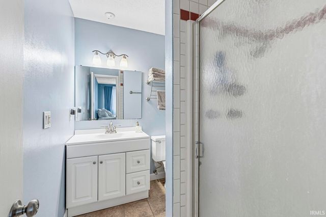 2049 N Trailridge Drive, Mishawaka, IN 46544