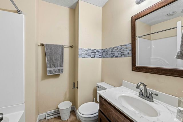 2049 N Trailridge Drive, Mishawaka, IN 46544