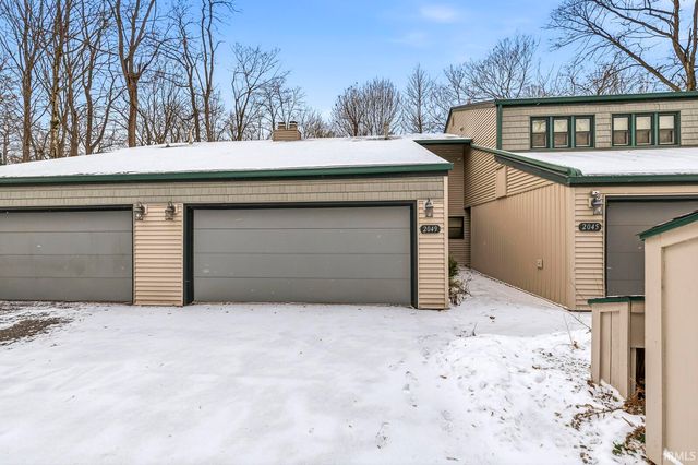 2049 N Trailridge Drive, Mishawaka, IN 46544
