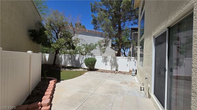 10403 Adams Chase Street, Las Vegas, NV 89183