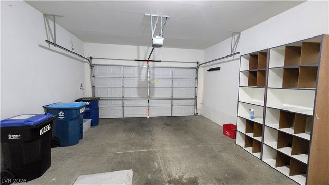 10403 Adams Chase Street, Las Vegas, NV 89183