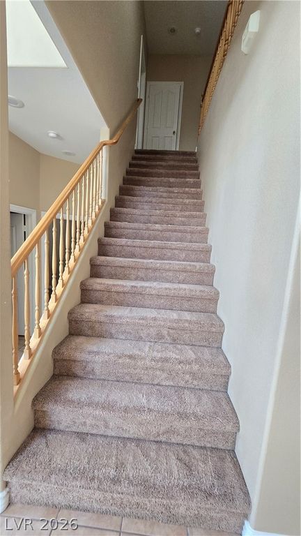 Image 16 of property listing at 10403 Adams Chase Street, Las Vegas, NV 89183