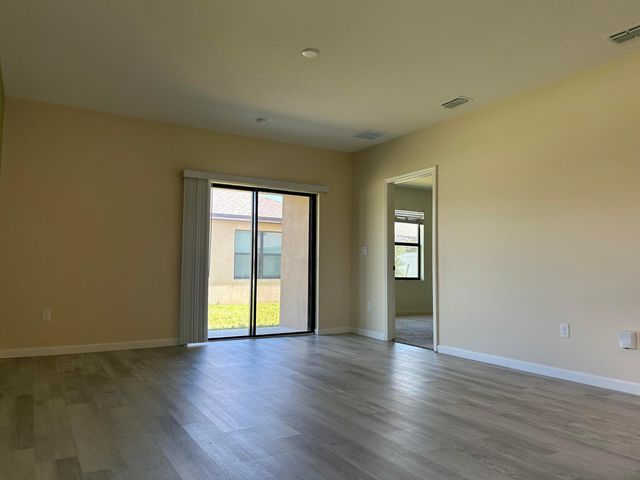 5414 Delight Drive, Fort Pierce, FL 34947