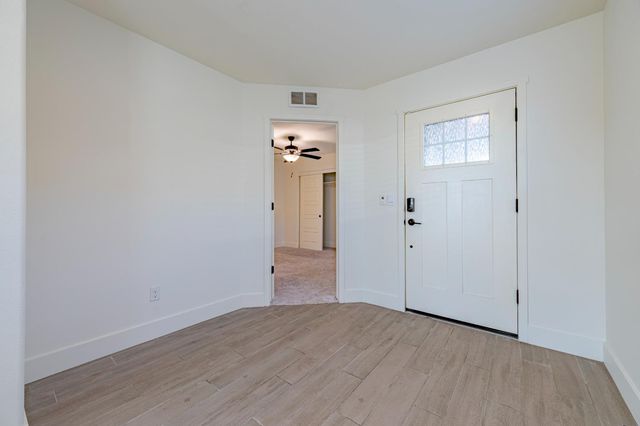 2104 Redding Way, Atwater, CA 95301