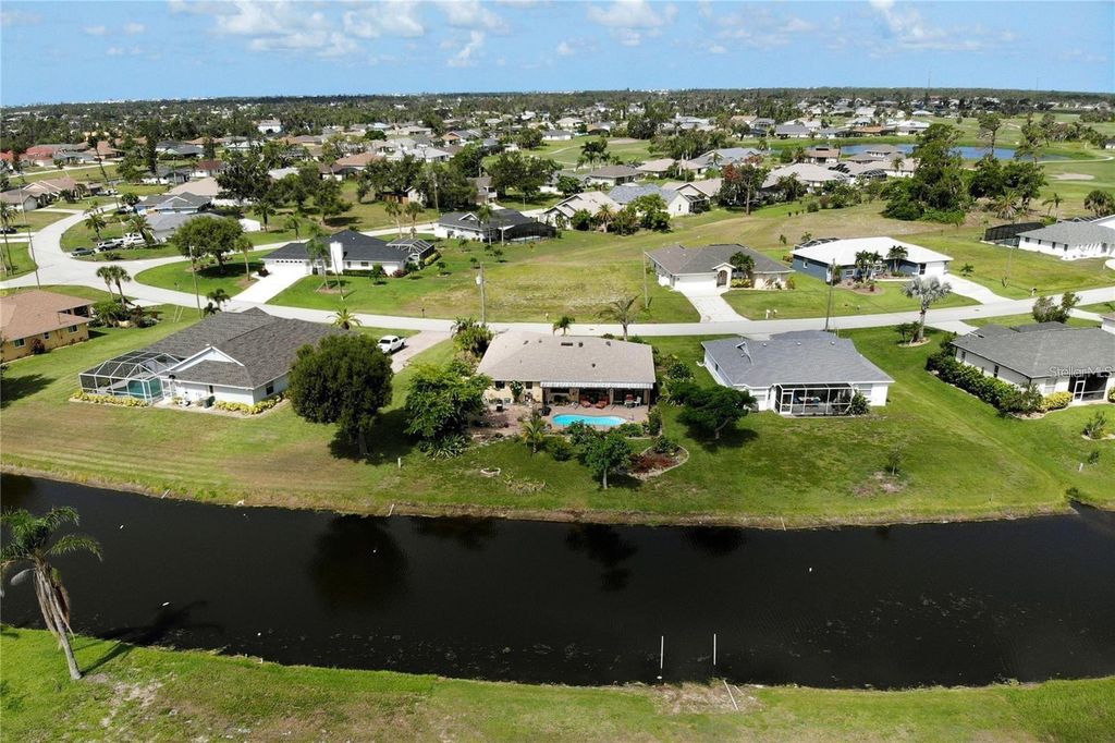 Image 17 of property listing at 145 BUNKER ROAD, Rotonda West, FL 33947