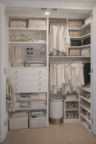 305 E 40th St Apt 3R, New York City, NY 10016