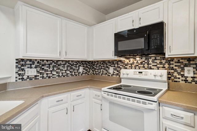 14324 SPRINGFIELD CT, Gainesville, VA 20155