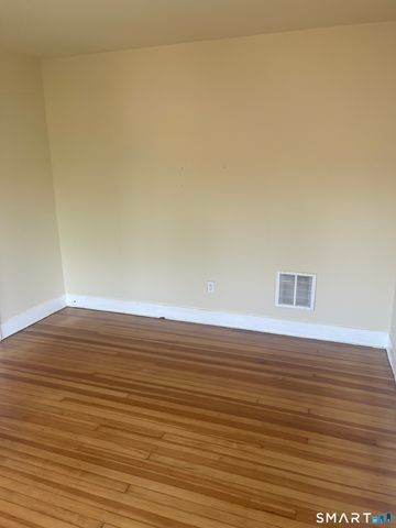 194 Adams Street, Bridgeport, CT 06607