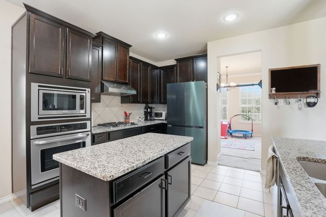 2615 Gum Tree Trail, Wylie, TX 75098