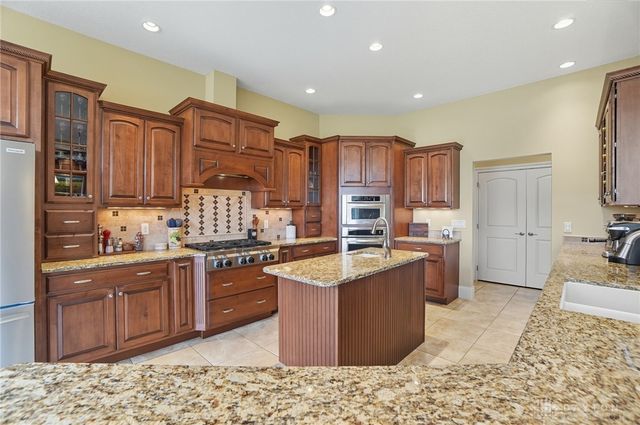 2178 Annandale Place, Beavercreek Twp, OH 45385