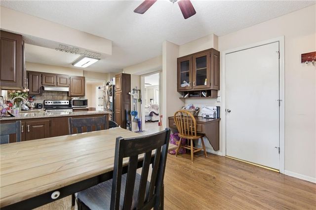 11500 W 116th Street, Overland Park, KS 66210