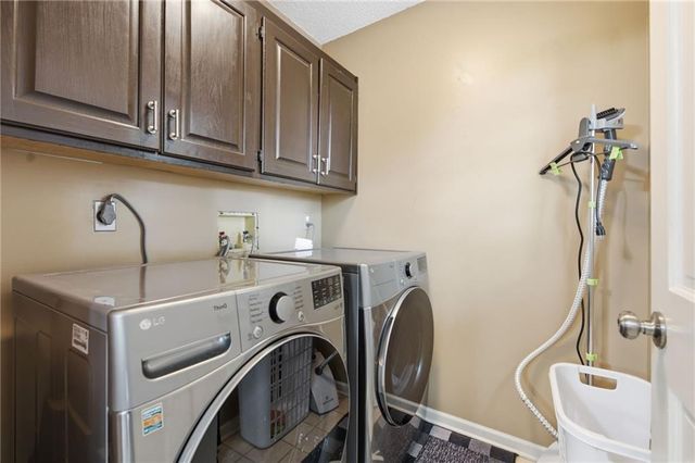 11500 W 116th Street, Overland Park, KS 66210