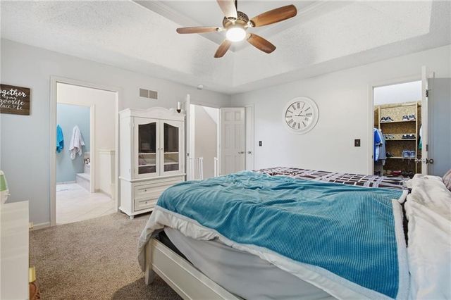 11500 W 116th Street, Overland Park, KS 66210