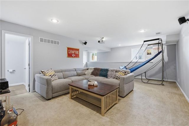 11500 W 116th Street, Overland Park, KS 66210